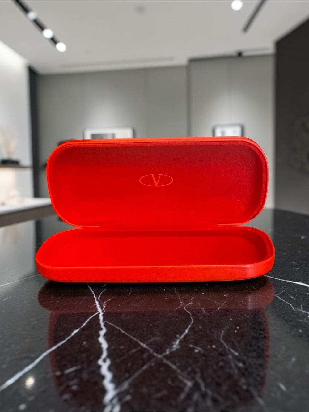 Valentino Bundle w/Red Hard Sunglasses Case w/Logo, Dust Bag & EUC Bonus Linen